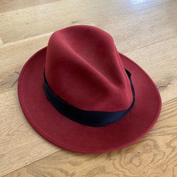 Rag & Bone Wool Fedora Hat in Red with Black Band - Picture 1 of 4